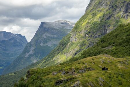 Oppdag Skjønnheten i Naturen: En Reise Gjennom Norges Landskap