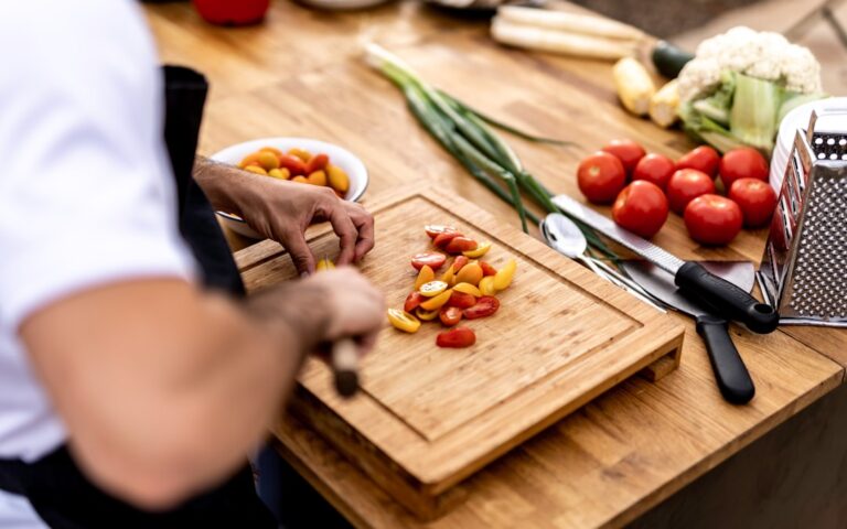 Verdensmat laget hjemme: En guide til smakfull matlaging
