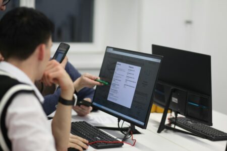 Utdanning i det digitale alderen: Utfordringer og muligheter
